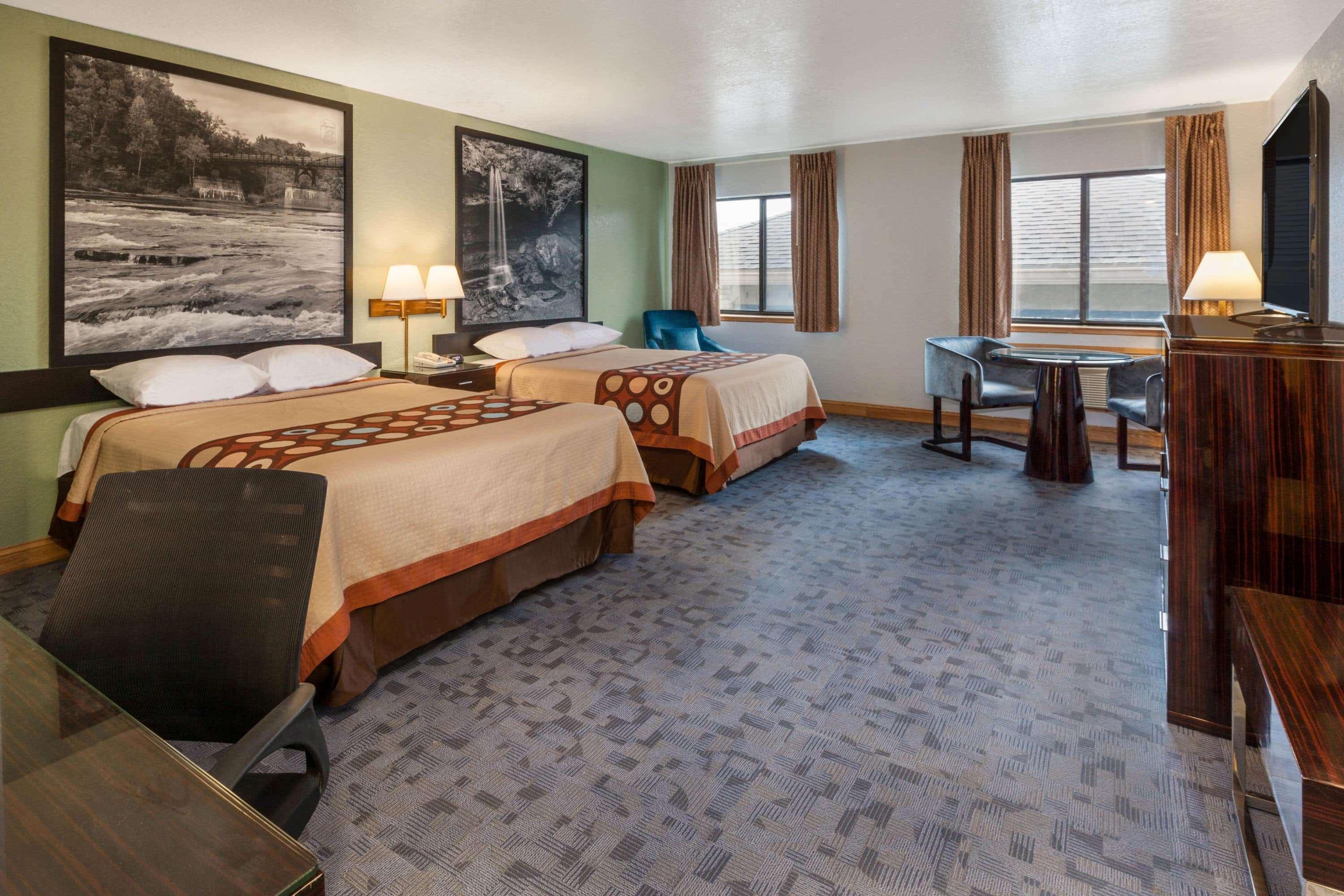 Super 8 By Wyndham Uniontown Pa Hotel Bagian luar foto